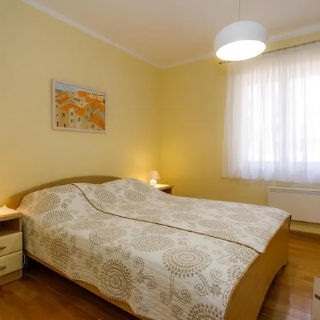 Apartment Franolic Krk Town Buitenkant foto