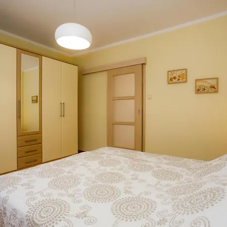 Apartment Franolic Krk Town Buitenkant foto