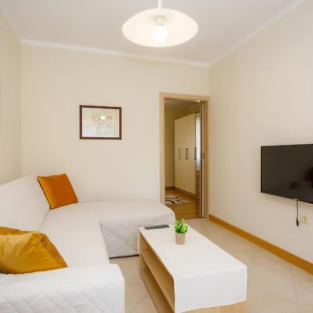 Apartment Franolic Krk Town Buitenkant foto