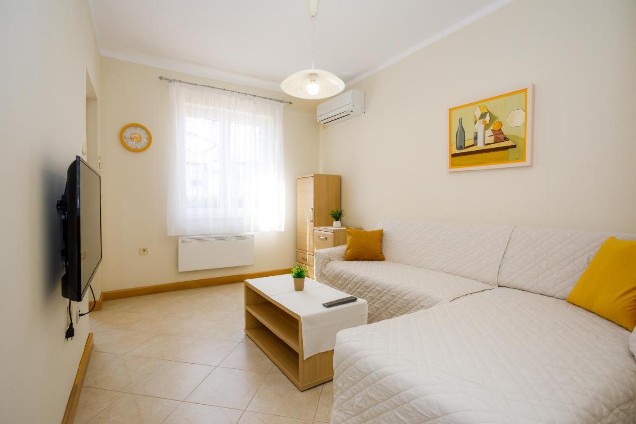 Apartment Franolic *